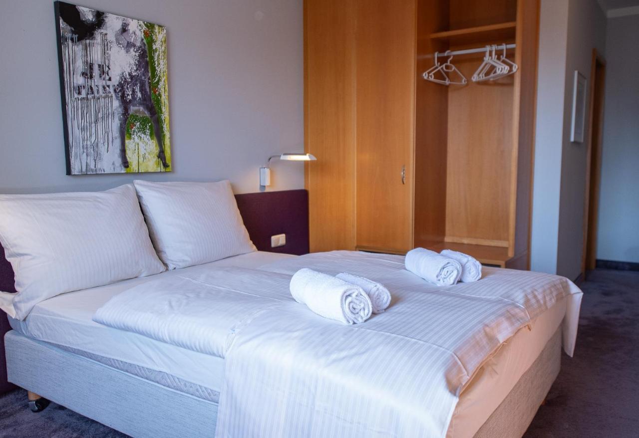 Hotel Lachnerhof Эрланген Экстерьер фото