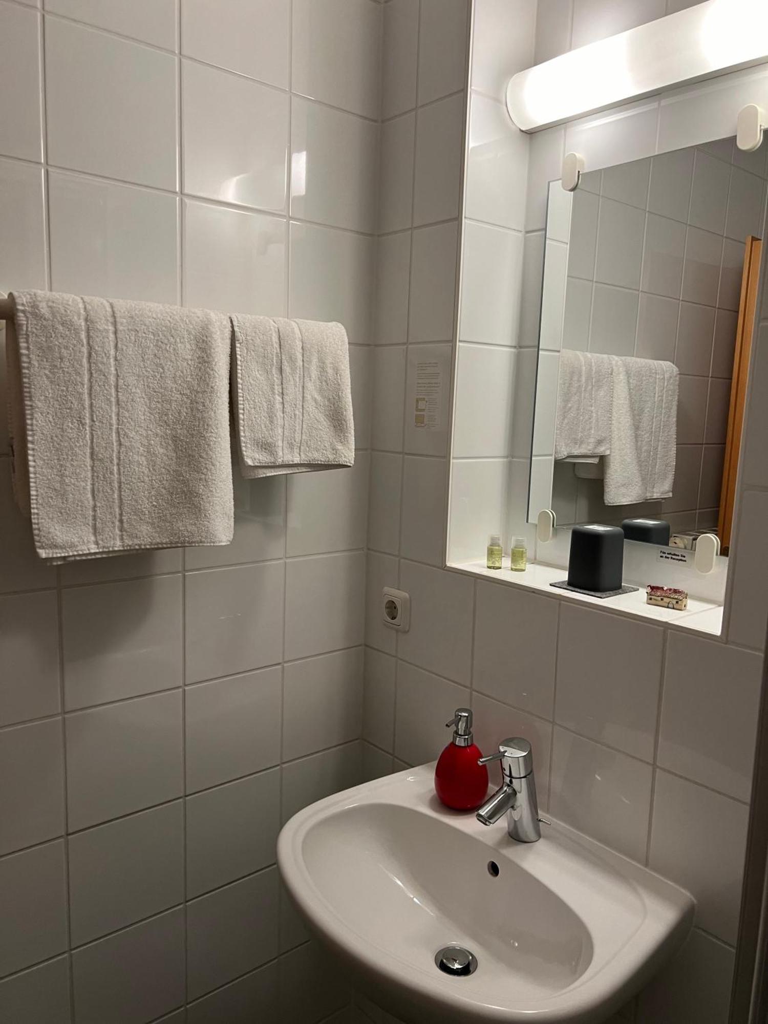 Hotel Lachnerhof Эрланген Экстерьер фото